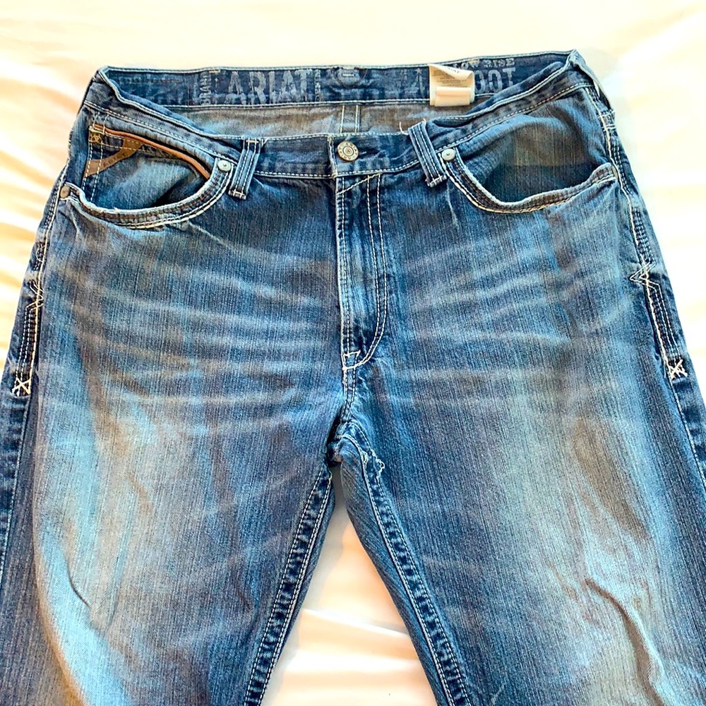 Men’s Ariat low rise bootcut